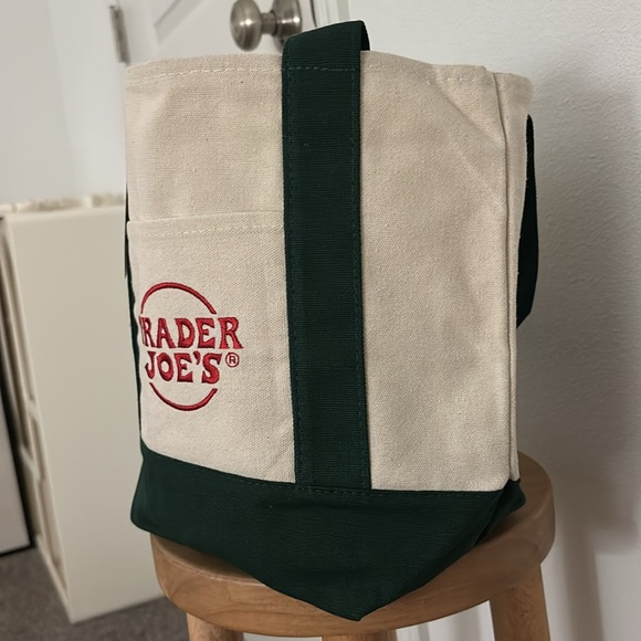 Forest Green tote (1). Limited supply - Picture 2 of 3